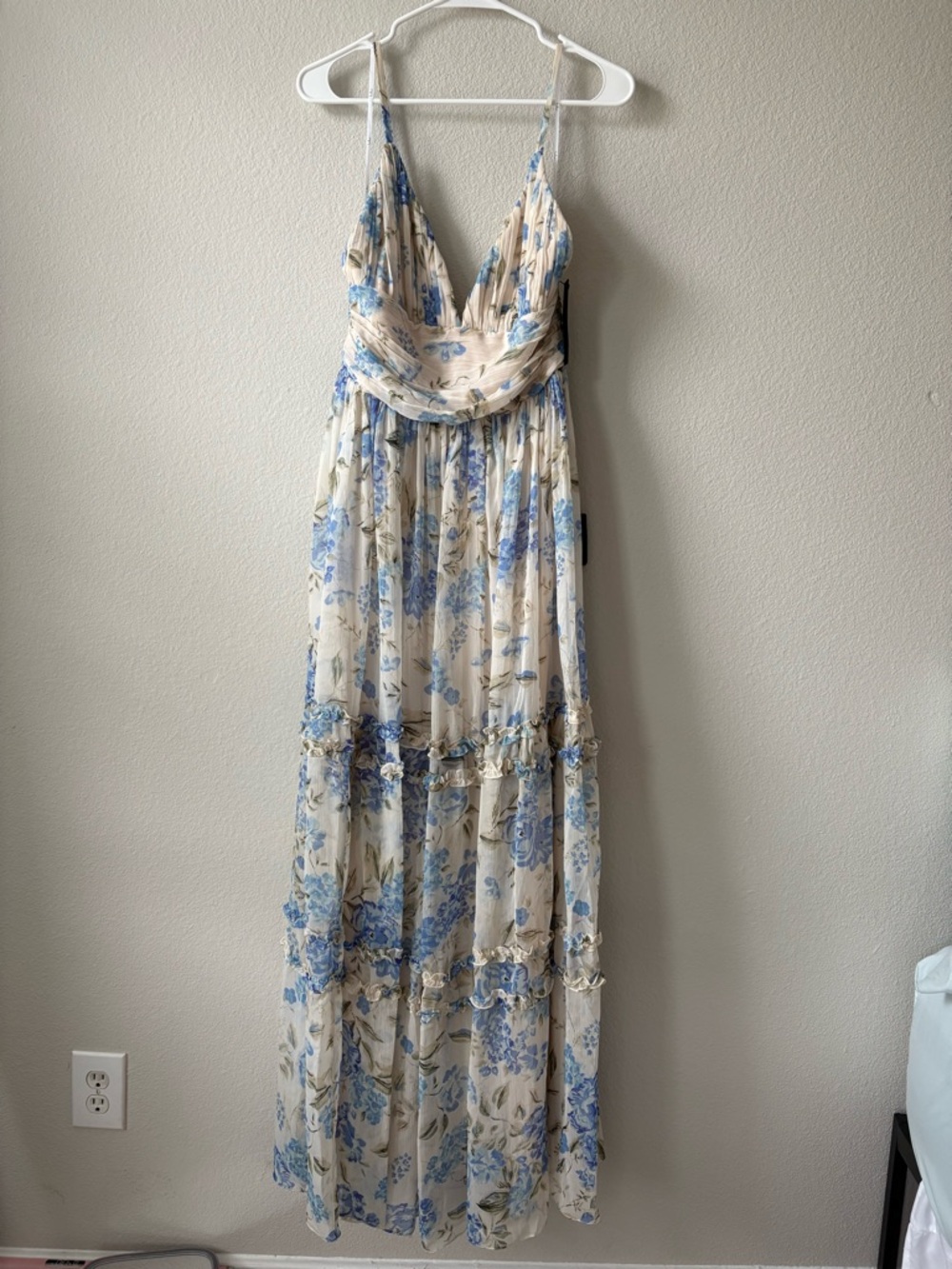 Lulu's Blue and Cream Floral Spaghetti-Strap Maxi Dress - Picture 2 of 4